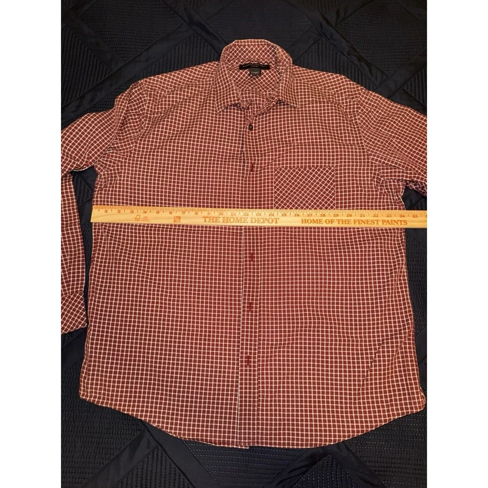 Banana Republic Shirt Mens Size Large Burgundy Check Plaid Button Up Relaxed Fit